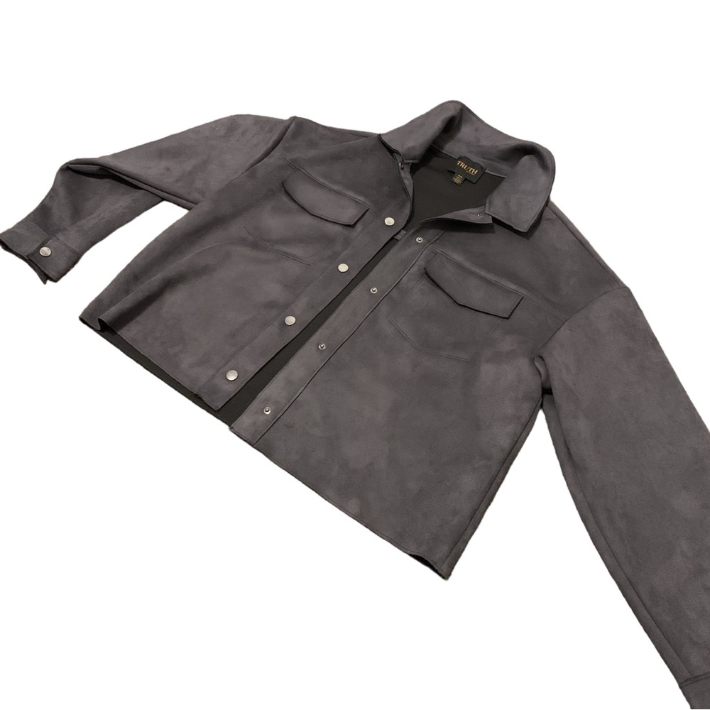 Women's Jacket - Picture 3 of 10